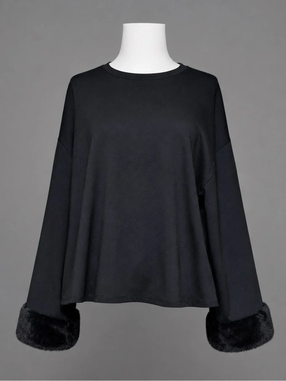 Zara Trafaluc Black Long Sleeve Top Faux Fur Cuffs Women’s M